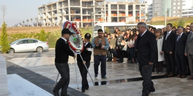 Nkü’de Atatürk’ü Anma Programı Gerçekleştirildi