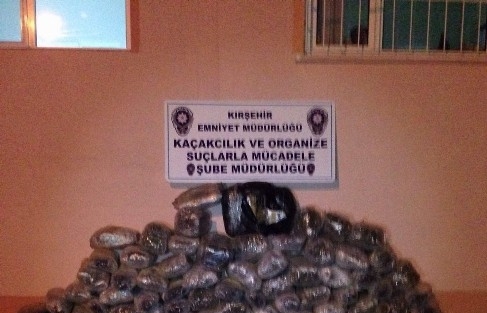 Sahte Kimlikle Uyuşturucu Madde Ticareti