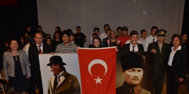 Ulu Önder Atatürk, Öğrenciler Tarafından Anıldı