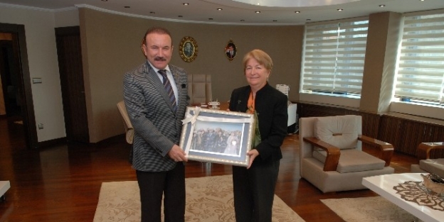 Rektör Komsuoğlu’dan Başkan Doğan’a Veda Ziyareti