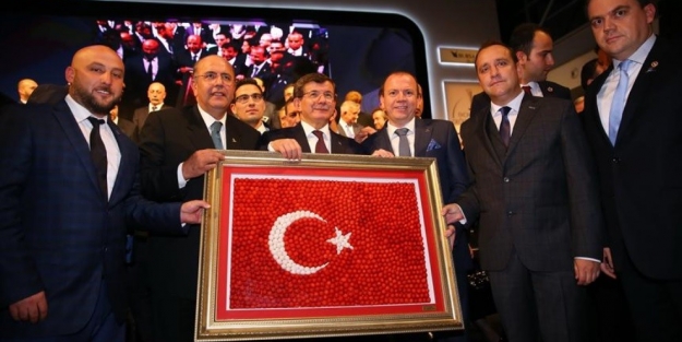 Ahmet Davutoğlu'na borsadan özel davet