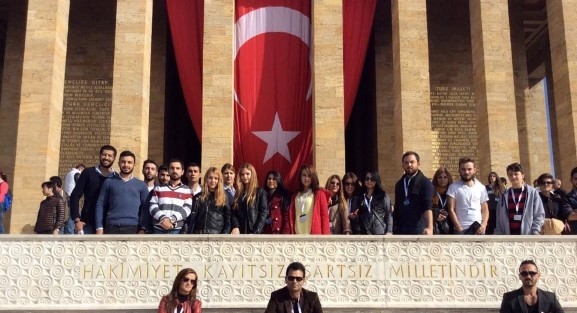 Bandırma Belediyesi’nin Kültür Turları Anıtkabir’de