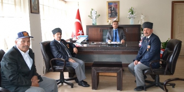 Kula Muharip Gaziler Derneği’nden, Kaymakam Güven’e Ziyaret