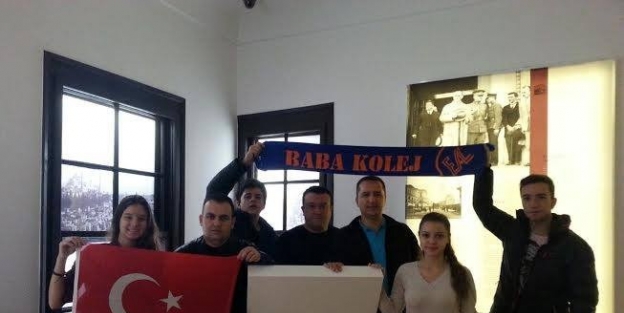 Edirneli Öğrenciler Selanik’te Ata’yı Ziyaret Etti