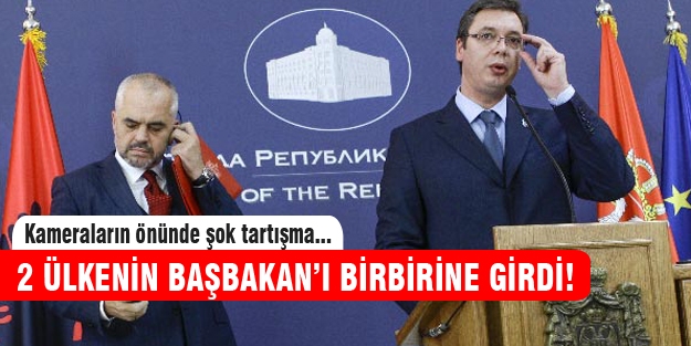 İki ülkenin Başbakan'ı kameraların önünde birbirine girdi