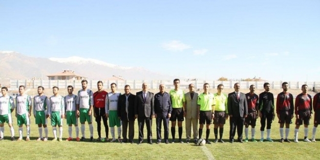 Erzincan’da Amatör Futbol Liginin Açılışı Yapıldı