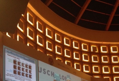 Uydudan Canlı Yayınla Katarak Ameliyatı