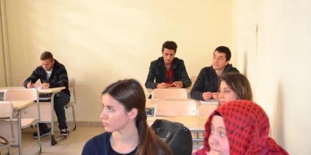 Halk Eğitim Merkezi’nden Sınavlara Hazırlık Kursu