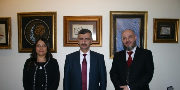 Manisa’da Türk İslam Sanatları Merkezi Açıldı‏