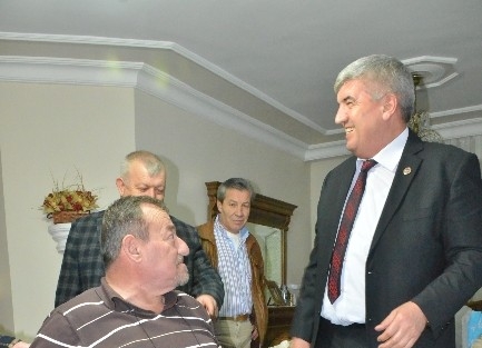 Kapaklı Belediye Başkanı Mandalı, İki Engellinin Daha Yüzünü Güldürdü