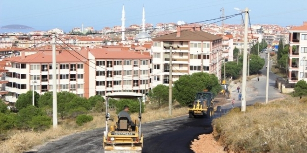 Ayvalık Belediyesi’nden Yol Çalişmasi