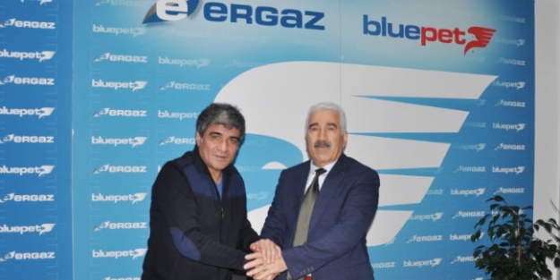 Ergaz Bluepet, Tanıtım Çalişmalarinda İbrahim Erkal İle Anlaştı