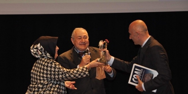 Hkü’deyaşanabilir Bir Dünya İçin El Ele Konferansı