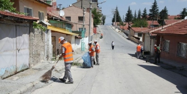 Odunpazarı’nda Temizlik Çalişmalari