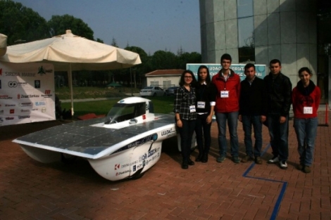 Uludağ Üniversitesi öğrencilerinin uçan araba hedefi!