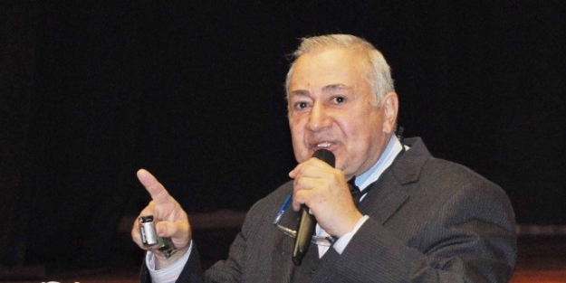 Kural’dan Cem Yılmaz’a Gönderme