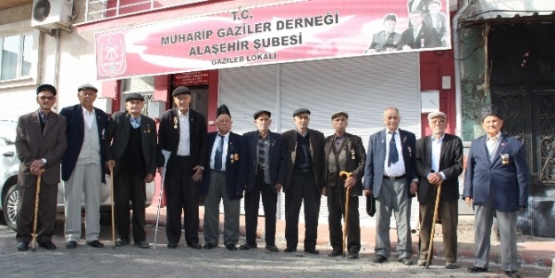 Kore Gazileri Anılarını Tazeledi