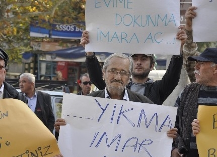 Ayvacık Sahillerinde Yıkım Protestosu