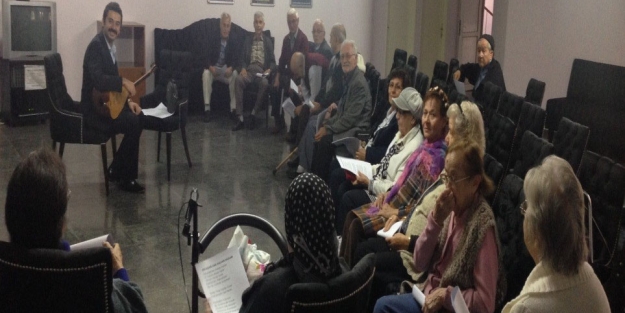 Huzurevi sakinleri moral depoluyorlar