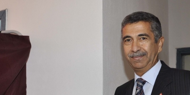 Ak Parti Karataş İlçe Başkanı Özcan Güven Tazeledi