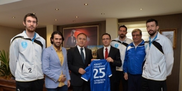 Voleybolda Palandöken Fenerbahçe’yi Ağırlayacak