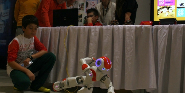Bursa'da robot dehası