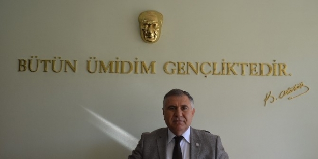 Karateciler Milli Takım Seçmelerine Katılıyor