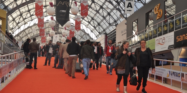 MODEF EXPO'ya ziyaretçi akını