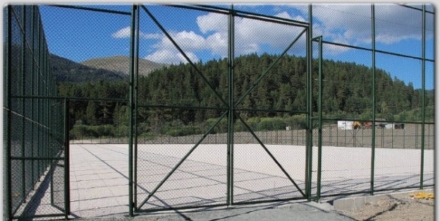 İl Özel İdaresi Köyleri Spor Sahaları Yaptırıyor