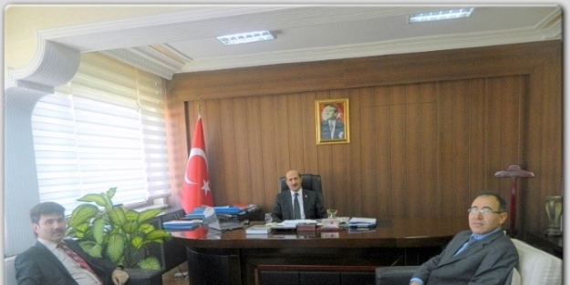 Dekan Karacoşkun, Genel Sekreter Bolat’ı Ziyaret Etti