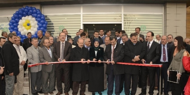 Meram’da “sosyal Yardım Merkezi” Hizmete Açıldı