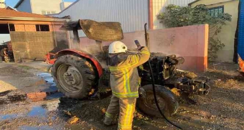 Bursa'da traktör alev alev yandı