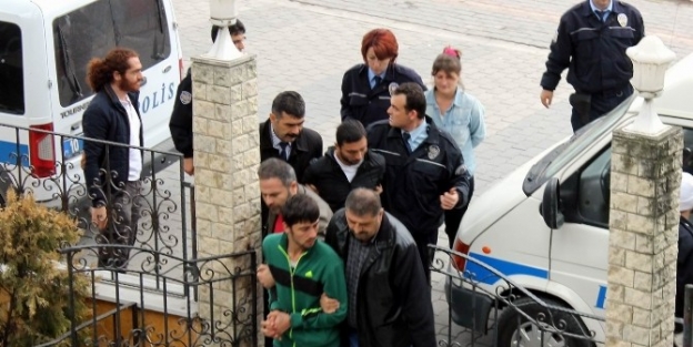 Manyas’ta Hırsız Çetesine Darbe