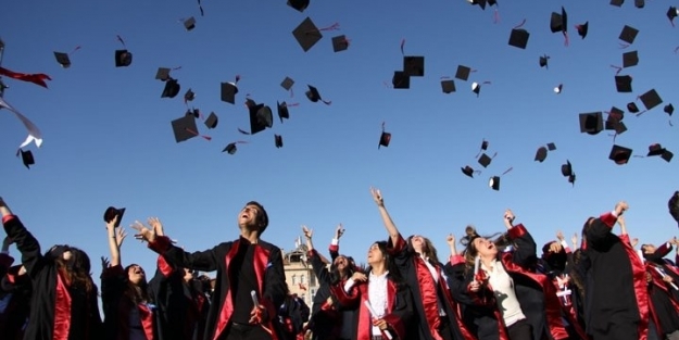 Üniversitelere af müjdesi